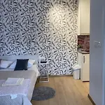 Apartament With Terrace Near Sea - Angela's Zadar