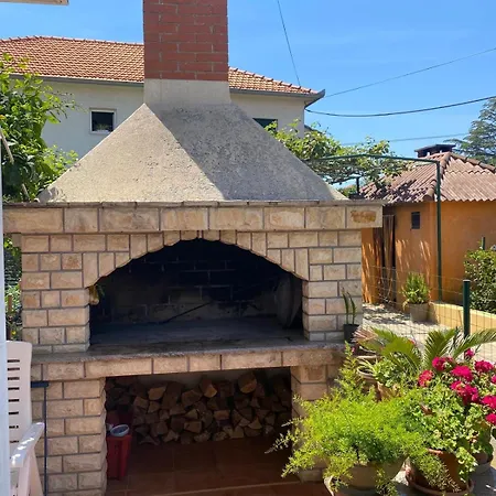 With Terrace Near Sea - Angela's * 扎达尔